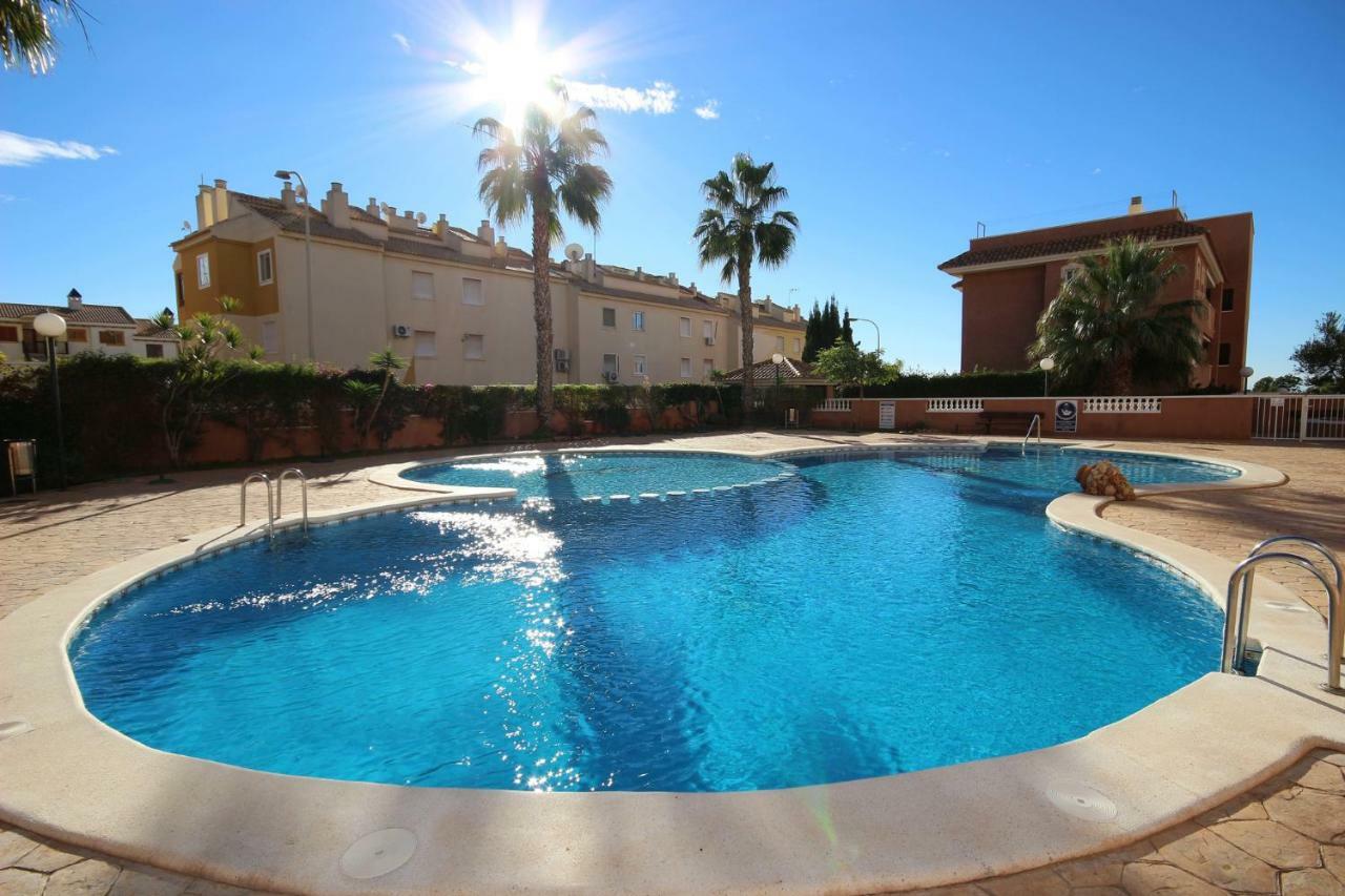Apartment In La Mata Eneas 6 Torrevieja Ngoại thất bức ảnh