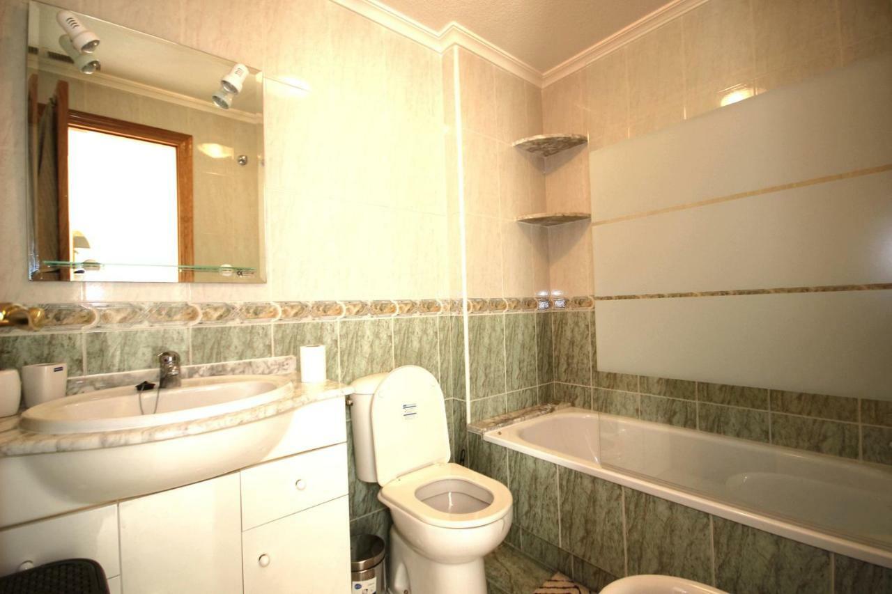 Apartment In La Mata Eneas 6 Torrevieja Ngoại thất bức ảnh