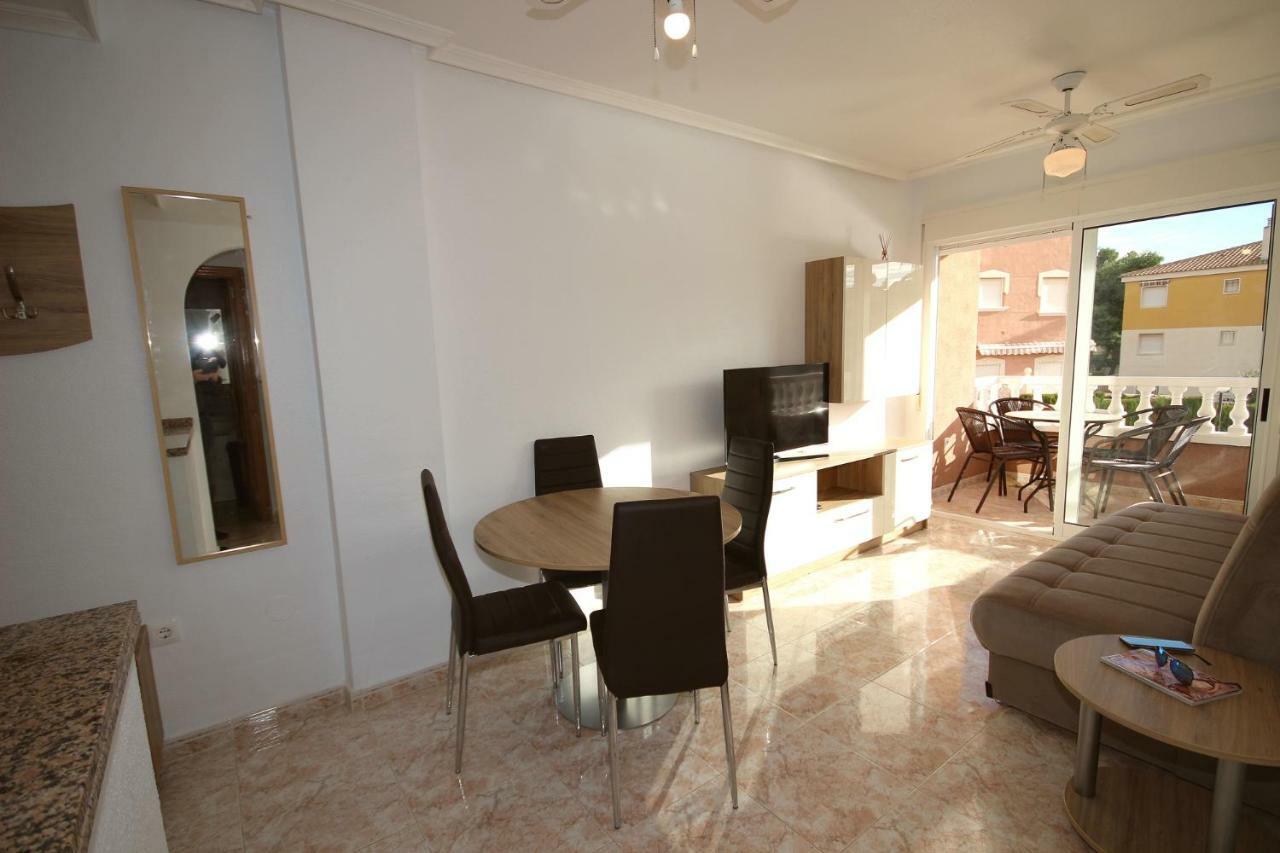 Apartment In La Mata Eneas 6 Torrevieja Ngoại thất bức ảnh